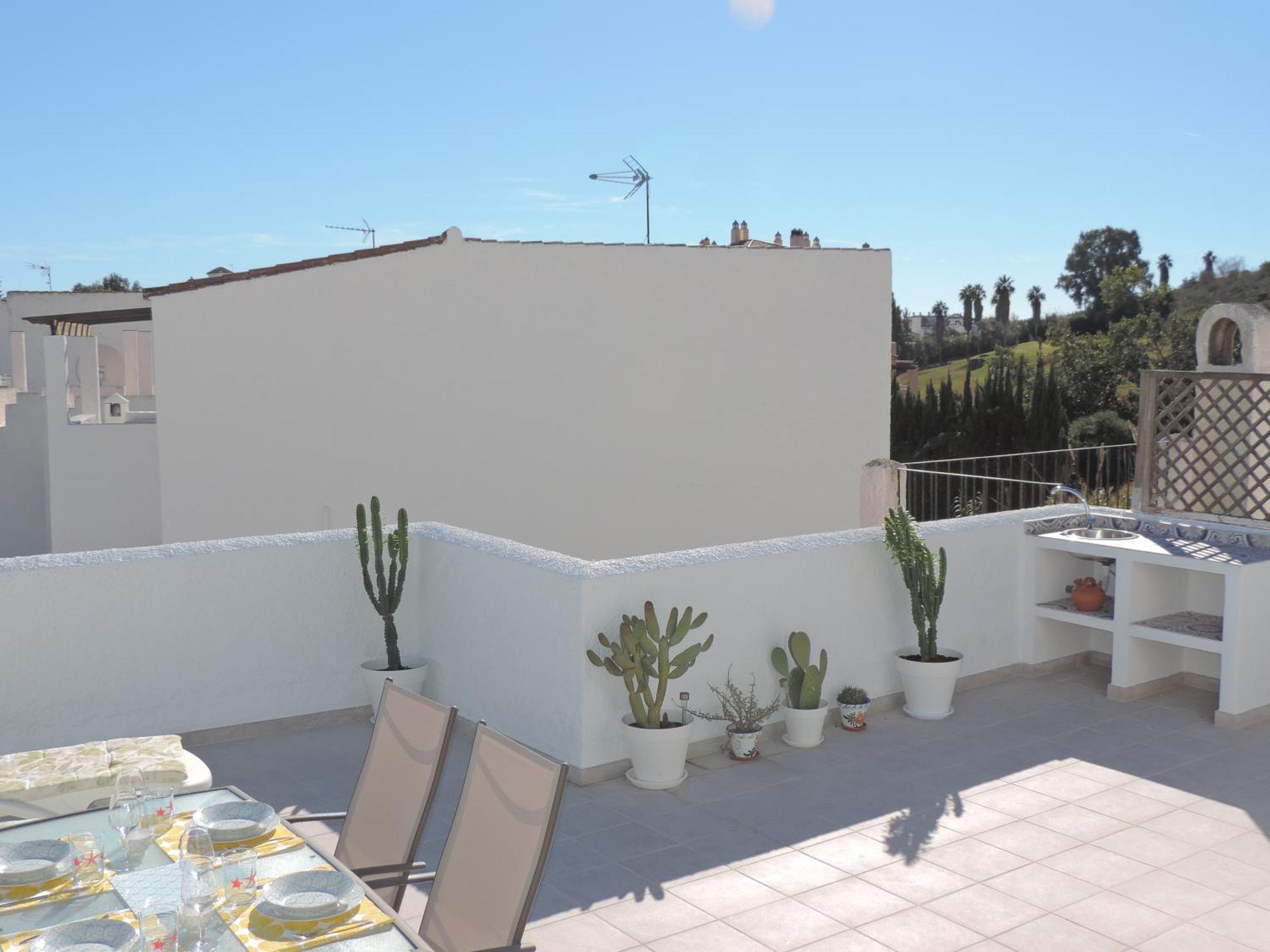 Apartamento Entero Con Solarium En Sabinillas, Con Piscina Y Al Lado Del Puerto De La Duquesa 马尼尔瓦 外观 照片